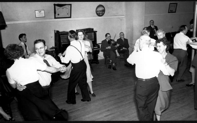 Old Square Dance in
a Hall