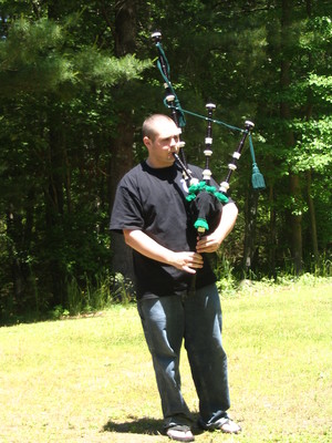 Treehouse -- Stevie playing bagpipes