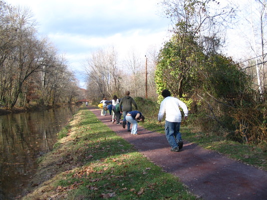 Leapfrogging along the canal -- 1