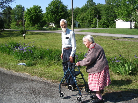 Pleasant Hill: Winnie, Phil