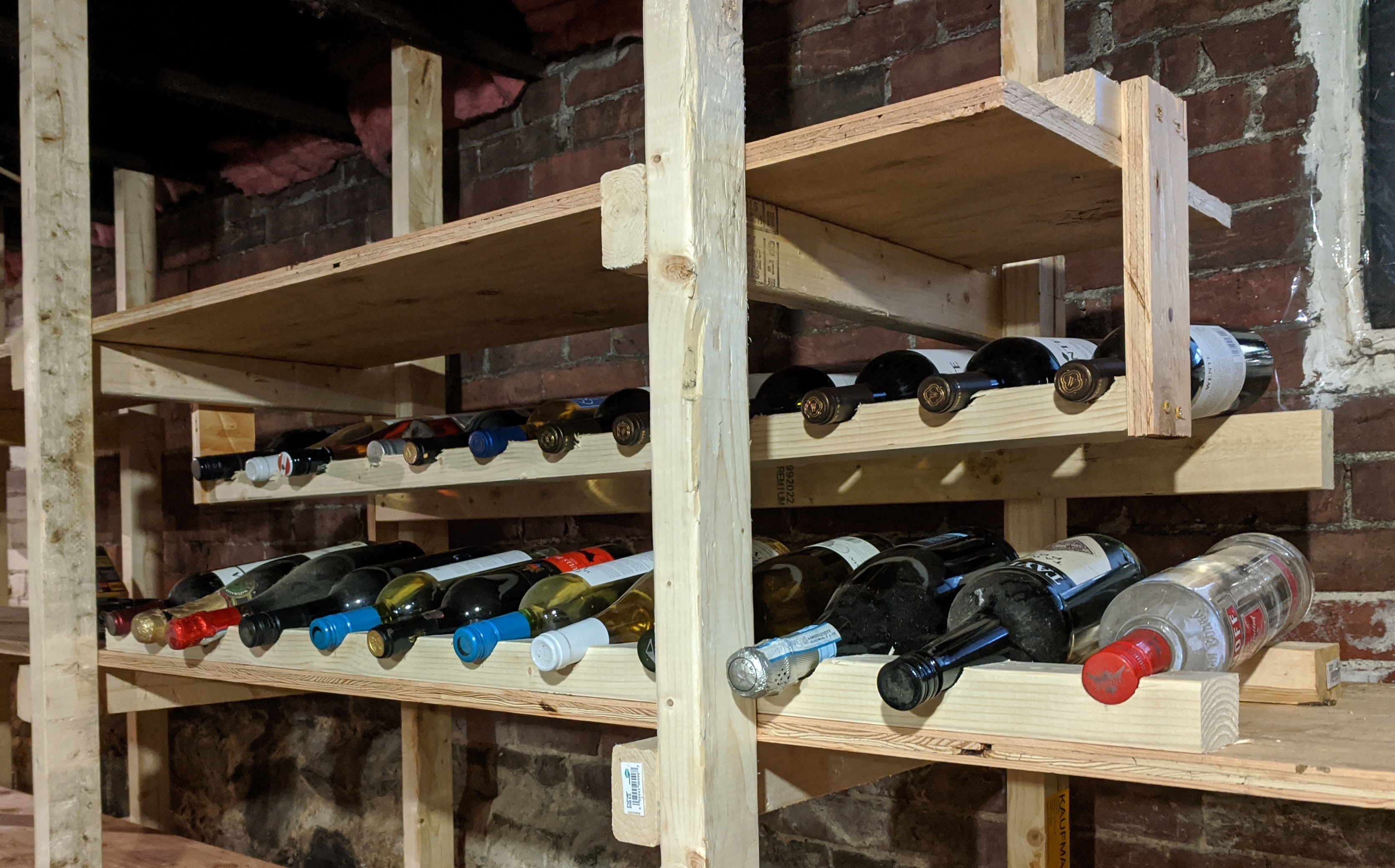 13 Creative Ways To DIY Your Own Stylish Wine Rack